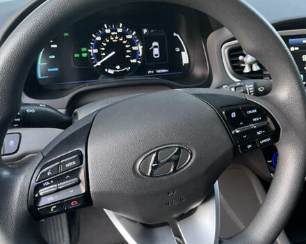 Черный Хендай Ioniq, объемом двигателя 1.58 л и пробегом 165 тыс. км за 15000 $, фото 27 на Automoto.ua