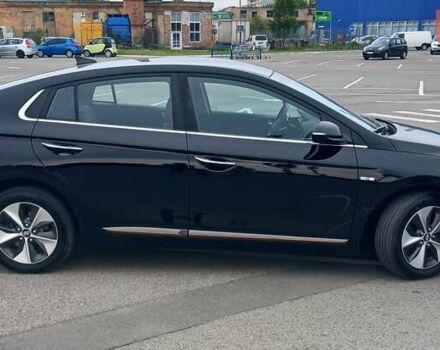 Черный Хендай Ioniq, объемом двигателя 0 л и пробегом 116 тыс. км за 14000 $, фото 10 на Automoto.ua