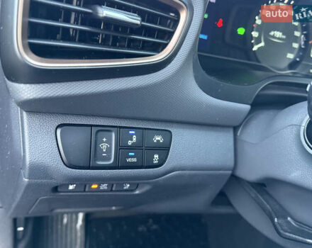 Черный Хендай Ioniq, объемом двигателя 0 л и пробегом 145 тыс. км за 12499 $, фото 44 на Automoto.ua