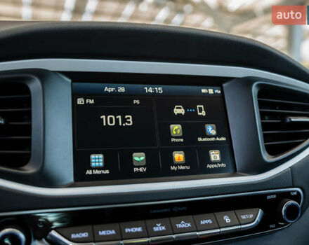 Чорний Хендай Ioniq, об'ємом двигуна 1.58 л та пробігом 53 тис. км за 15850 $, фото 23 на Automoto.ua