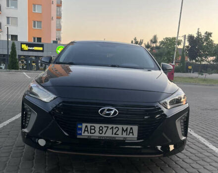 Черный Хендай Ioniq, объемом двигателя 1.58 л и пробегом 165 тыс. км за 15000 $, фото 25 на Automoto.ua