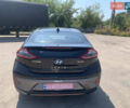 Черный Хендай Ioniq, объемом двигателя 0 л и пробегом 85 тыс. км за 11900 $, фото 5 на Automoto.ua