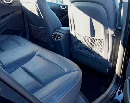 Черный Хендай Ioniq, объемом двигателя 0 л и пробегом 116 тыс. км за 14000 $, фото 29 на Automoto.ua