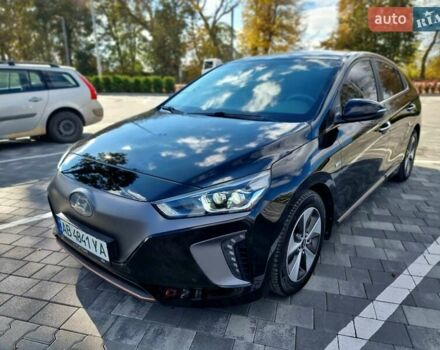 Хендай Ioniq 2018 у Вінниці на Automoto.ua Чорний Хендай Ioniq, об'ємом двигуна 0 л та пробігом 100 тис. км за 13999 $, фото 6 на Automoto.ua