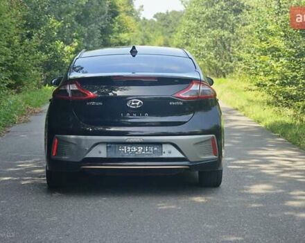 Черный Хендай Ioniq, объемом двигателя 0 л и пробегом 118 тыс. км за 14900 $, фото 1 на Automoto.ua