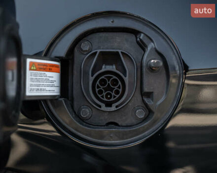 Чорний Хендай Ioniq, об'ємом двигуна 1.58 л та пробігом 53 тис. км за 15850 $, фото 40 на Automoto.ua