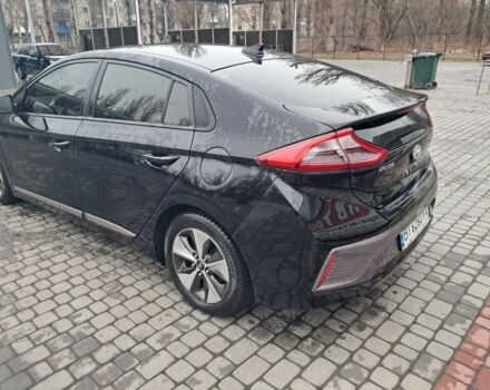 Чорний Хендай Ioniq, об'ємом двигуна 0 л та пробігом 113 тис. км за 10900 $, фото 6 на Automoto.ua