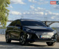 Черный Хендай Ioniq, объемом двигателя 0 л и пробегом 129 тыс. км за 13200 $, фото 4 на Automoto.ua