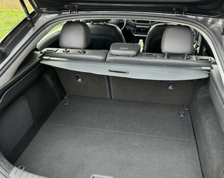 Чорний Хендай Ioniq, об'ємом двигуна 0 л та пробігом 91 тис. км за 14000 $, фото 24 на Automoto.ua