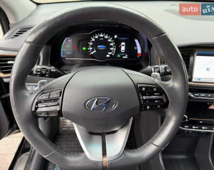 Черный Хендай Ioniq, объемом двигателя 0 л и пробегом 100 тыс. км за 14200 $, фото 20 на Automoto.ua