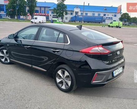 Черный Хендай Ioniq, объемом двигателя 0 л и пробегом 116 тыс. км за 14000 $, фото 4 на Automoto.ua