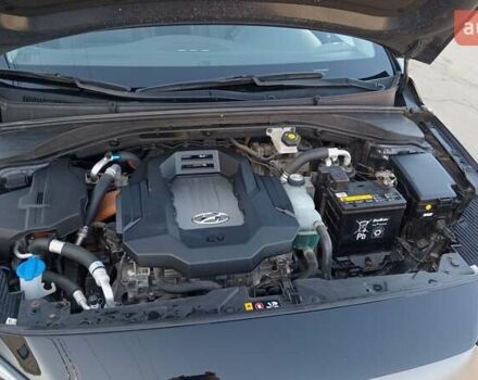 Черный Хендай Ioniq, объемом двигателя 0 л и пробегом 116 тыс. км за 14000 $, фото 18 на Automoto.ua