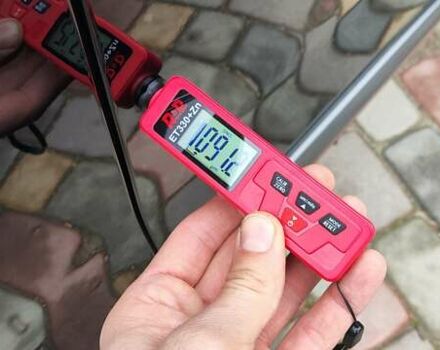 Черный Хендай Ioniq, объемом двигателя 0 л и пробегом 96 тыс. км за 13750 $, фото 37 на Automoto.ua