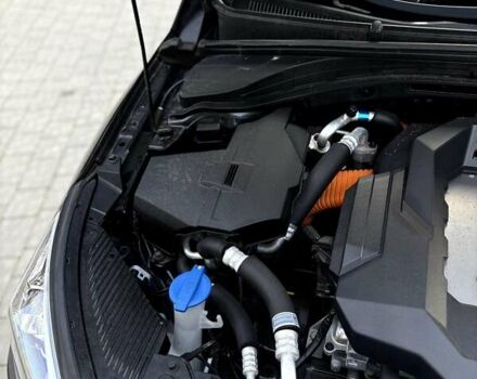 Черный Хендай Ioniq, объемом двигателя 0 л и пробегом 91 тыс. км за 12800 $, фото 72 на Automoto.ua