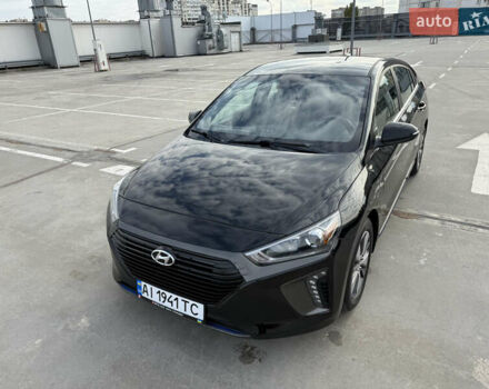 Черный Хендай Ioniq, объемом двигателя 1.6 л и пробегом 77 тыс. км за 15900 $, фото 83 на Automoto.ua
