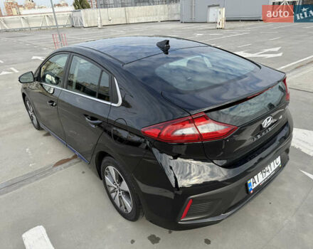 Черный Хендай Ioniq, объемом двигателя 1.6 л и пробегом 77 тыс. км за 15900 $, фото 76 на Automoto.ua