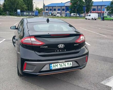 Черный Хендай Ioniq, объемом двигателя 0 л и пробегом 116 тыс. км за 14000 $, фото 5 на Automoto.ua