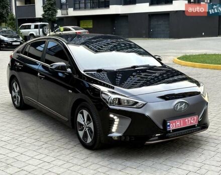 Черный Хендай Ioniq, объемом двигателя 0 л и пробегом 91 тыс. км за 12800 $, фото 17 на Automoto.ua