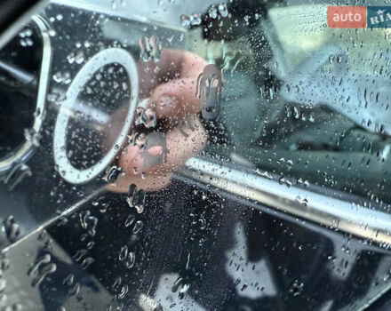 Черный Хендай Ioniq, объемом двигателя 0 л и пробегом 145 тыс. км за 12499 $, фото 72 на Automoto.ua