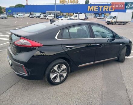 Черный Хендай Ioniq, объемом двигателя 0 л и пробегом 116 тыс. км за 14000 $, фото 7 на Automoto.ua