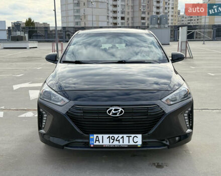Черный Хендай Ioniq, объемом двигателя 1.6 л и пробегом 77 тыс. км за 15750 $, фото 15 на Automoto.ua