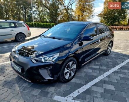 Хендай Ioniq 2018 у Вінниці на Automoto.ua Чорний Хендай Ioniq, об'ємом двигуна 0 л та пробігом 100 тис. км за 13999 $, фото 12 на Automoto.ua