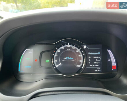 Чорний Хендай Ioniq, об'ємом двигуна 0 л та пробігом 90 тис. км за 14150 $, фото 53 на Automoto.ua