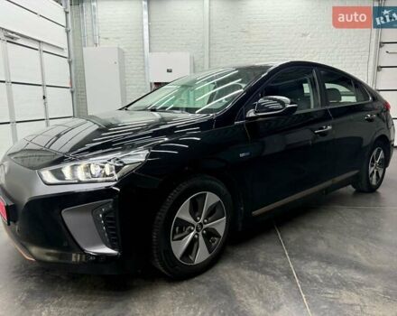 Чорний Хендай Ioniq, об'ємом двигуна 0 л та пробігом 108 тис. км за 14401 $, фото 3 на Automoto.ua