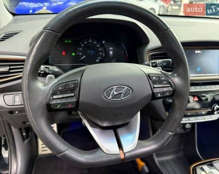 Чорний Хендай Ioniq, об'ємом двигуна 0 л та пробігом 108 тис. км за 14401 $, фото 20 на Automoto.ua
