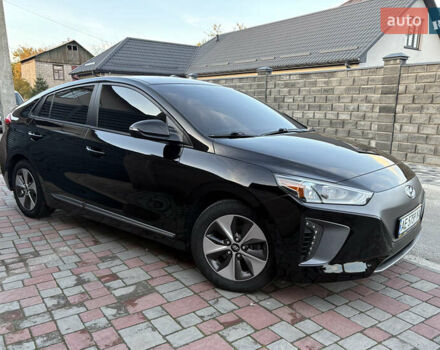 Чорний Хендай Ioniq, об'ємом двигуна 0 л та пробігом 113 тис. км за 12500 $, фото 1 на Automoto.ua