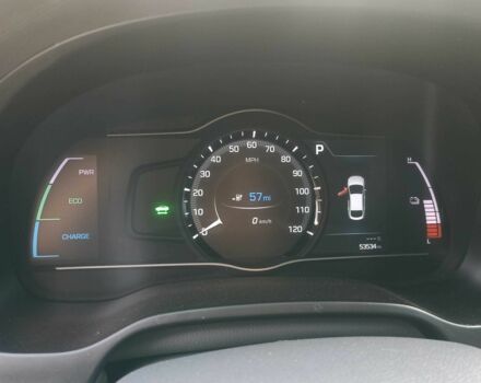 Черный Хендай Ioniq, объемом двигателя 0 л и пробегом 85 тыс. км за 7200 $, фото 7 на Automoto.ua