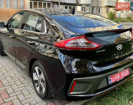 Чорний Хендай Ioniq, об'ємом двигуна 0 л та пробігом 90 тис. км за 14150 $, фото 10 на Automoto.ua