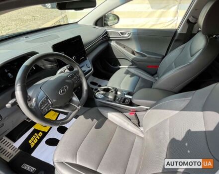 Черный Хендай Ioniq, объемом двигателя 40 л и пробегом 104 тыс. км за 17800 $, фото 15 на Automoto.ua