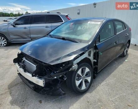 Черный Хендай Ioniq, объемом двигателя 0 л и пробегом 60 тыс. км за 9299 $, фото 2 на Automoto.ua