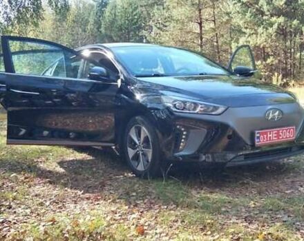 Черный Хендай Ioniq, объемом двигателя 0 л и пробегом 161 тыс. км за 12500 $, фото 9 на Automoto.ua