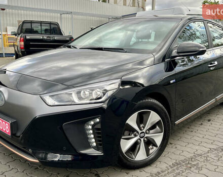 Чорний Хендай Ioniq, об'ємом двигуна 0 л та пробігом 90 тис. км за 14150 $, фото 30 на Automoto.ua