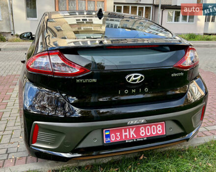 Чорний Хендай Ioniq, об'ємом двигуна 0 л та пробігом 90 тис. км за 14150 $, фото 9 на Automoto.ua