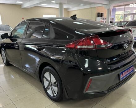 Чорний Хендай Ioniq, об'ємом двигуна 0 л та пробігом 35 тис. км за 13800 $, фото 4 на Automoto.ua
