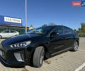 Черный Хендай Ioniq, объемом двигателя 0 л и пробегом 45 тыс. км за 16500 $, фото 2 на Automoto.ua