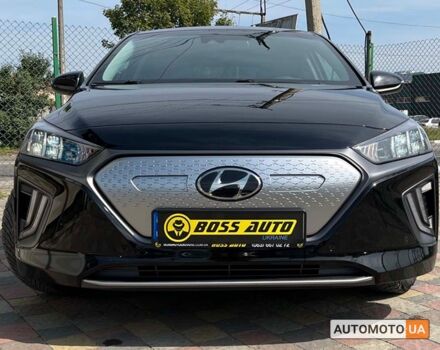 Черный Хендай Ioniq, объемом двигателя 40 л и пробегом 104 тыс. км за 17800 $, фото 1 на Automoto.ua