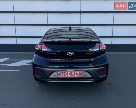 Чорний Хендай Ioniq, об'ємом двигуна 0 л та пробігом 102 тис. км за 14900 $, фото 14 на Automoto.ua