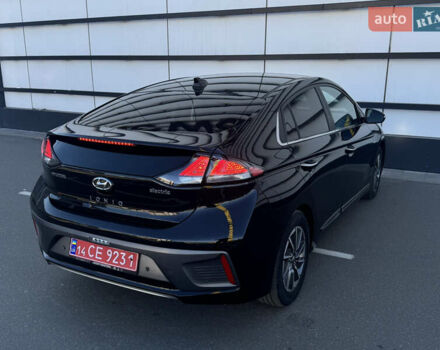 Чорний Хендай Ioniq, об'ємом двигуна 0 л та пробігом 102 тис. км за 14900 $, фото 15 на Automoto.ua