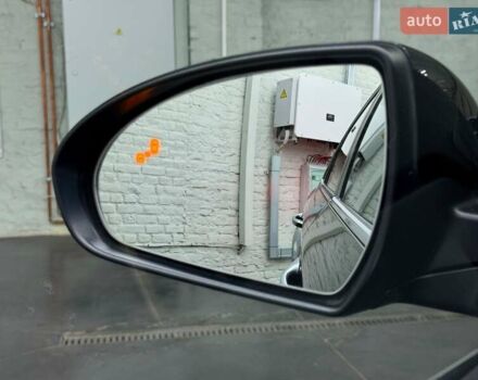 Чорний Хендай Ioniq, об'ємом двигуна 0 л та пробігом 108 тис. км за 14401 $, фото 9 на Automoto.ua