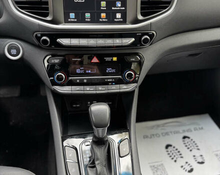 Чорний Хендай Ioniq, об'ємом двигуна 1.6 л та пробігом 205 тис. км за 12500 $, фото 14 на Automoto.ua