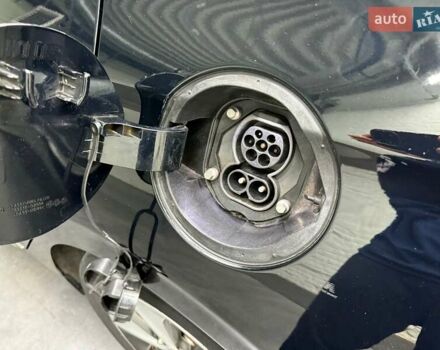 Чорний Хендай Ioniq, об'ємом двигуна 0 л та пробігом 108 тис. км за 14401 $, фото 10 на Automoto.ua