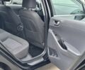 Черный Хендай Ioniq, объемом двигателя 0 л и пробегом 137 тыс. км за 12499 $, фото 16 на Automoto.ua