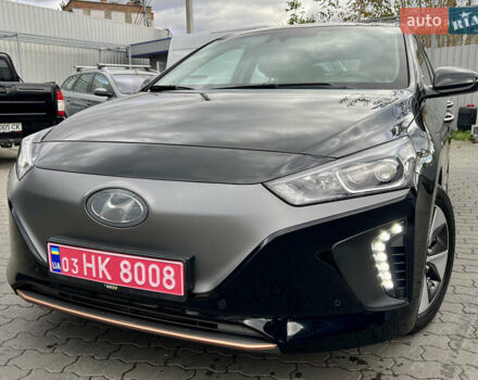 Чорний Хендай Ioniq, об'ємом двигуна 0 л та пробігом 90 тис. км за 14150 $, фото 31 на Automoto.ua