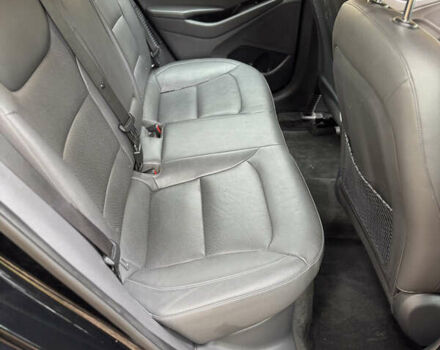 Чорний Хендай Ioniq, об'ємом двигуна 1.6 л та пробігом 205 тис. км за 12500 $, фото 10 на Automoto.ua