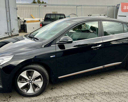 Чорний Хендай Ioniq, об'ємом двигуна 0 л та пробігом 90 тис. км за 14150 $, фото 29 на Automoto.ua