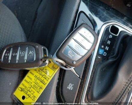 Чорний Хендай Ioniq, об'ємом двигуна 1.6 л та пробігом 90 тис. км за 12000 $, фото 10 на Automoto.ua